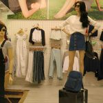 Je vindt American Apparel in AMSTERDAM op Lizt.nl