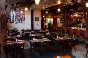 Je vindt Graceland BAR-B-Q in AMSTERDAM op Lizt.nl