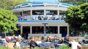 Je vindt Het Blauwe Theehuis in AMSTERDAM op Lizt.nl