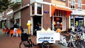 Je vindt Mezzo ijssalon en lunchroom in AMSTERDAM op Lizt.nl