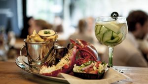 Je vindt Mossel & Gin in AMSTERDAM op Lizt.nl