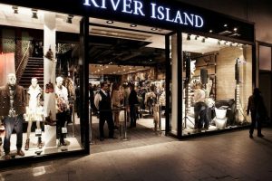 Je vindt River Island in AMSTERDAM op Lizt.nl