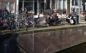 Je vindt Singel 404 in AMSTERDAM op Lizt.nl