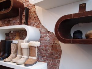 Je vindt Soraya?s Shoesz in AMSTERDAM op Lizt.nl